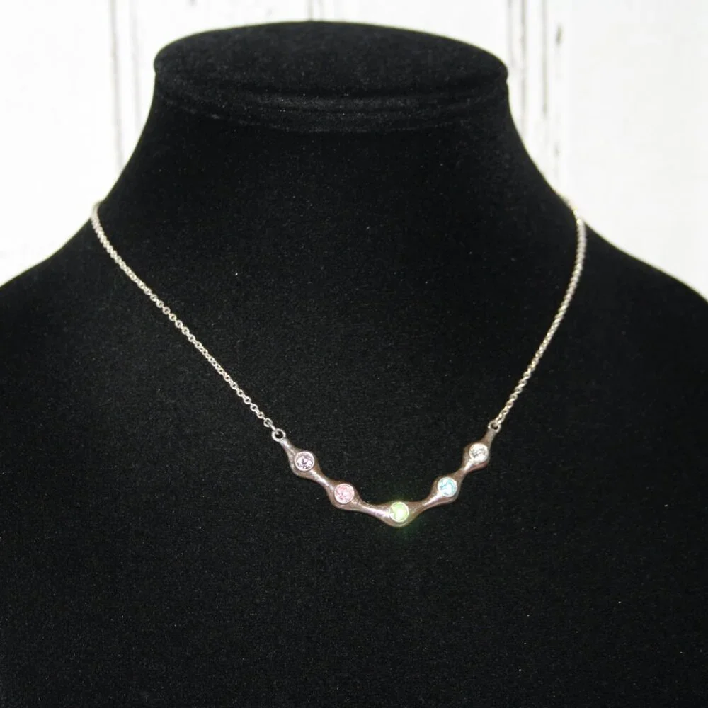 🌈 Silver & Colorful Rhinestone Necklace · 15”